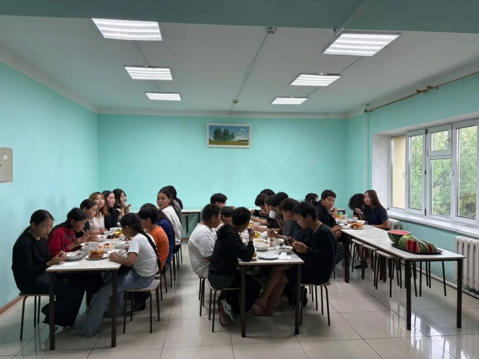 b9a97a0e-69e5-40c6-89df-68d9192f22c8